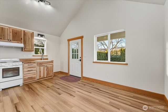 17 Kalian Lane, Manson, WA 98831