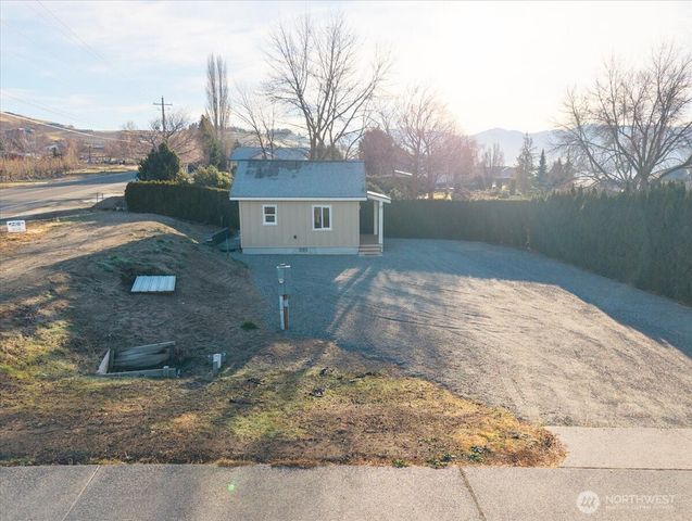 17 Kalian Lane, Manson, WA 98831