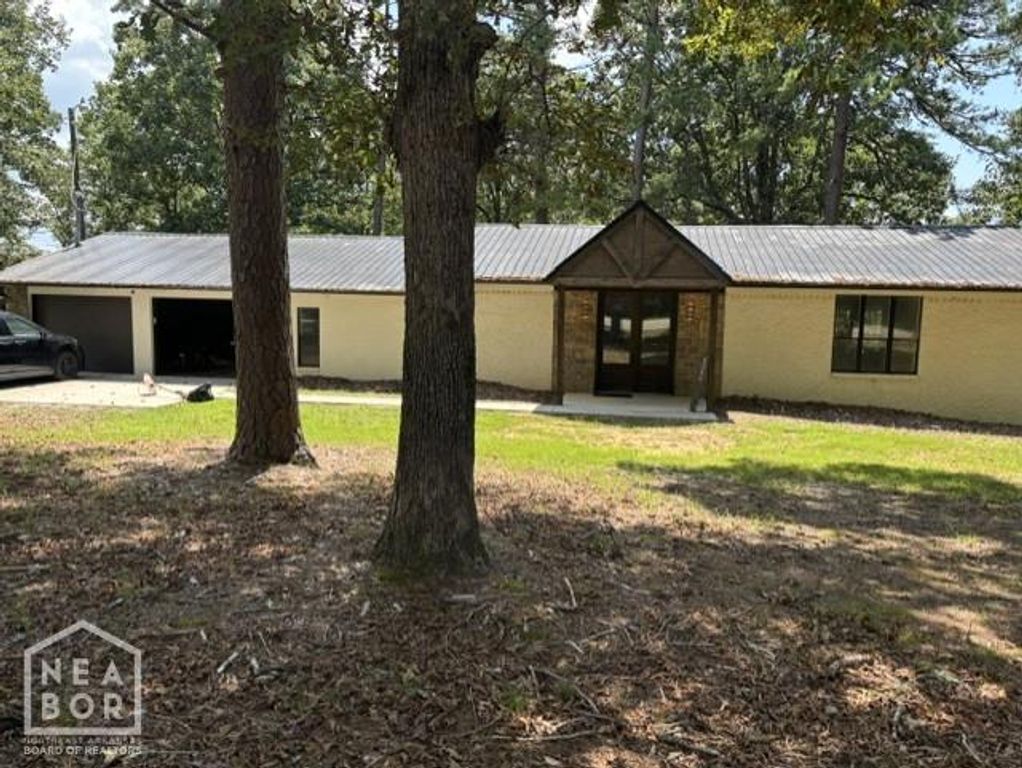 3123 Highway 34 W, Paragould, AR 72450