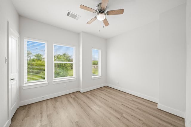 4007 New Orleans Street B, Houston, TX 77020