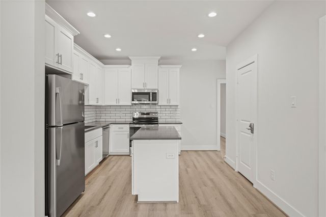 4007 New Orleans Street B, Houston, TX 77020