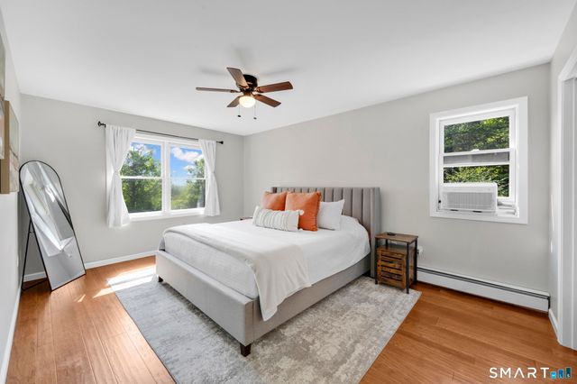 259 Wimbledon Gate North, Torrington, CT 06790