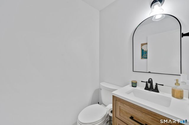 259 Wimbledon Gate North, Torrington, CT 06790