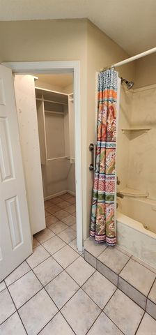 6A Londonderry Cir Street, Wynne, AR 72396