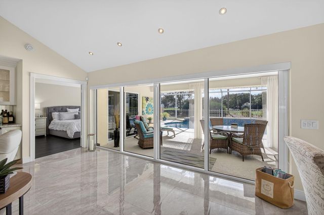 2294 Saratoga Bay Drive, West Palm Beach, FL 33409