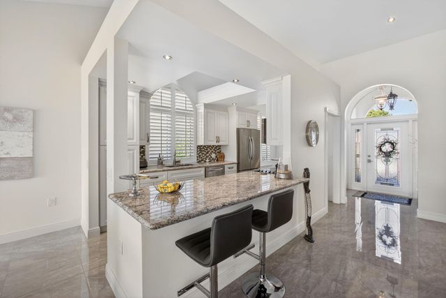 2294 Saratoga Bay Drive, West Palm Beach, FL 33409