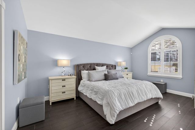 2294 Saratoga Bay Drive, West Palm Beach, FL 33409