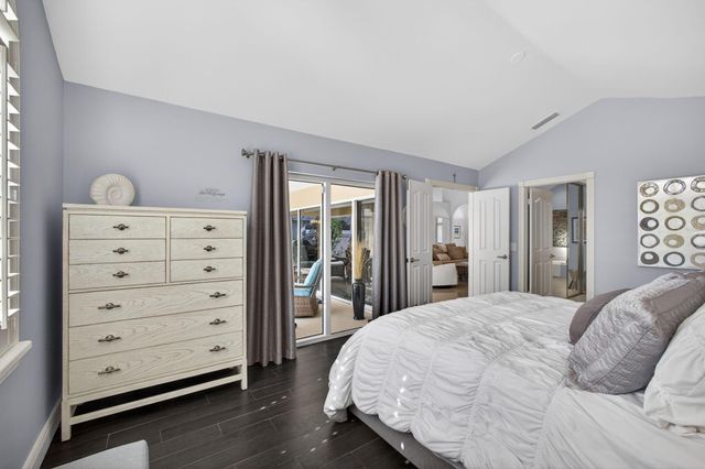 2294 Saratoga Bay Drive, West Palm Beach, FL 33409