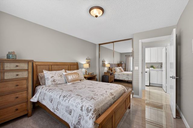 2294 Saratoga Bay Drive, West Palm Beach, FL 33409