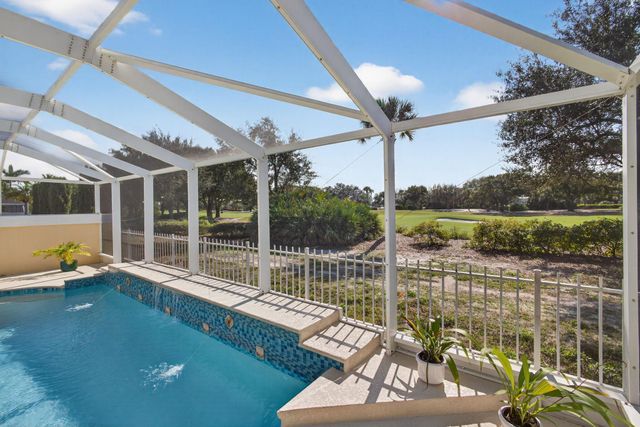 2294 Saratoga Bay Drive, West Palm Beach, FL 33409