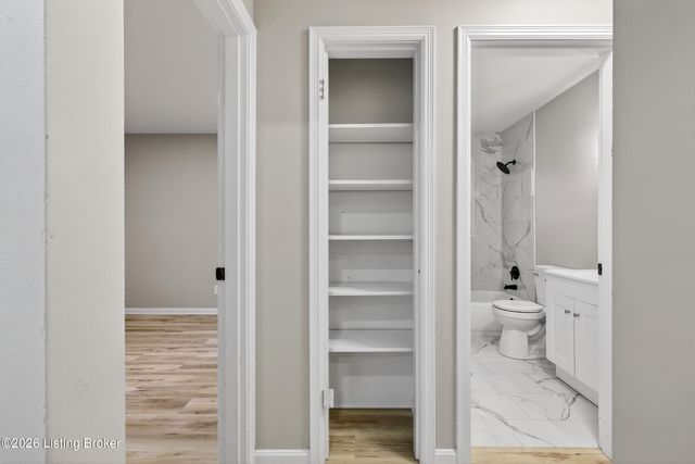 3665 Wheeler Ave, Louisville, KY 40215