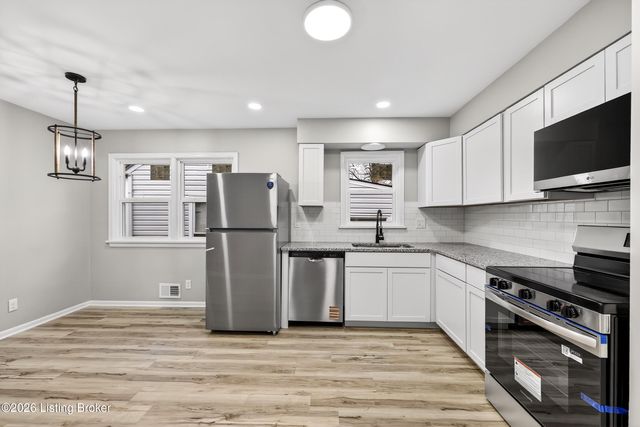 3665 Wheeler Ave, Louisville, KY 40215