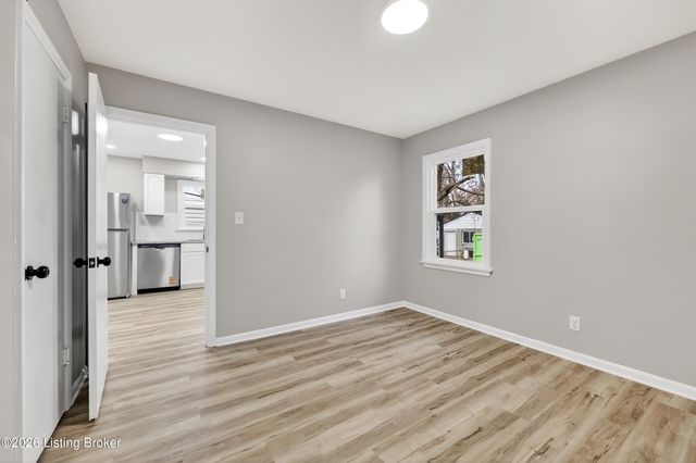 3665 Wheeler Ave, Louisville, KY 40215