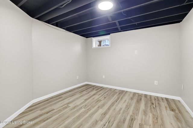 3665 Wheeler Ave, Louisville, KY 40215