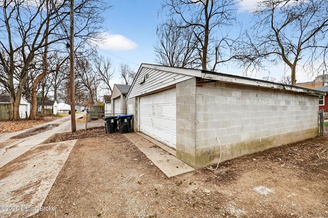 3665 Wheeler Ave, Louisville, KY 40215