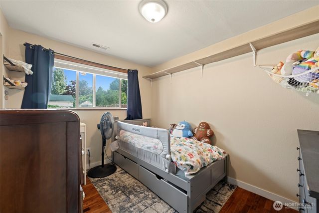 222 SW 305th Street, Federal Way, WA 98023