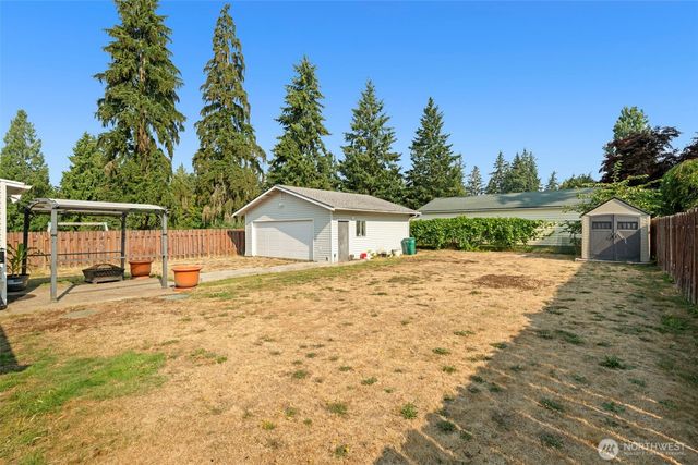 222 SW 305th Street, Federal Way, WA 98023