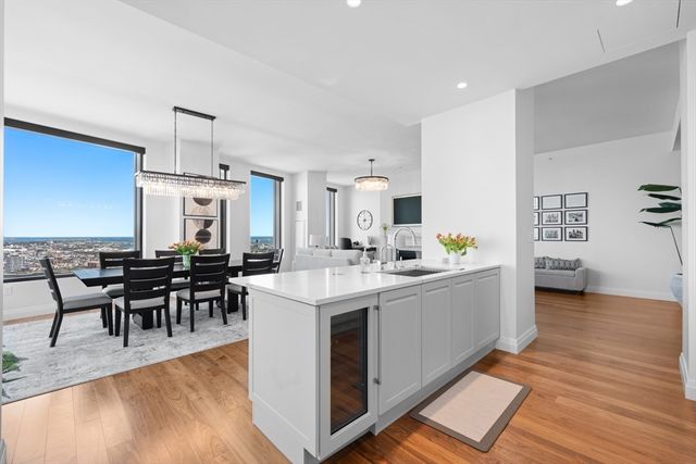 110 Sudbury 4305, Boston, MA 02114