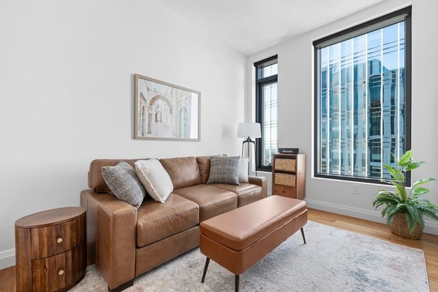 110 Sudbury 4305, Boston, MA 02114