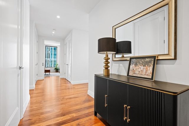 110 Sudbury 4305, Boston, MA 02114