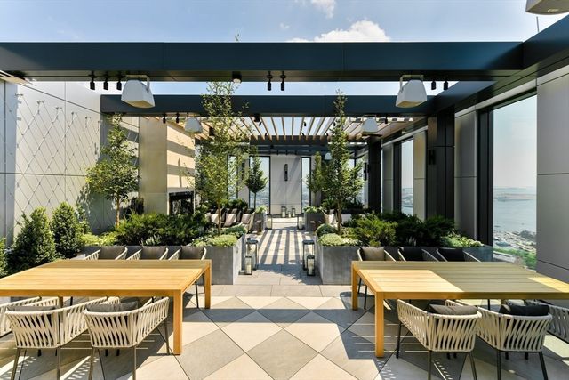 110 Sudbury 4305, Boston, MA 02114