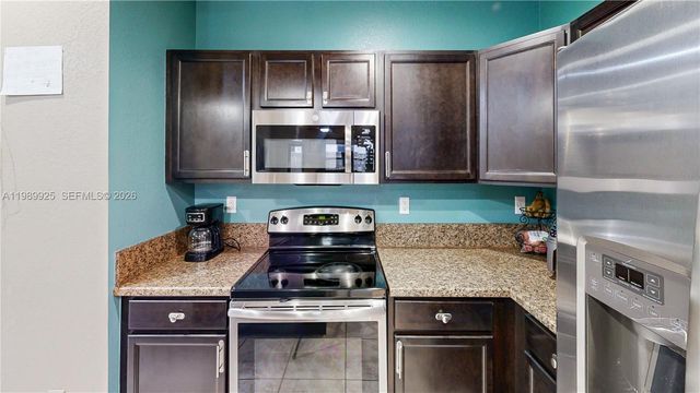 729 SE 34th Ave, Homestead, FL 33033