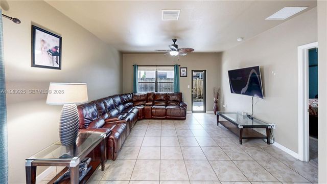 729 SE 34th Ave, Homestead, FL 33033