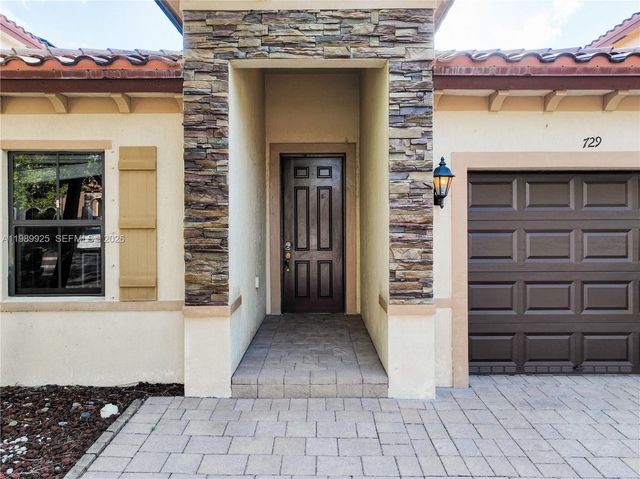 729 SE 34th Ave, Homestead, FL 33033