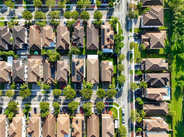 729 SE 34th Ave, Homestead, FL 33033