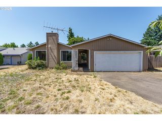 7909 Se 79TH Ave, Portland, OR 97206