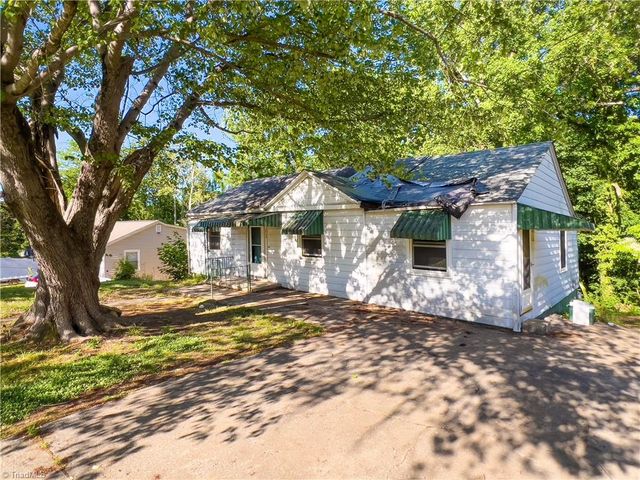 2755 Konnoak Drive, Winston-salem, NC 27127