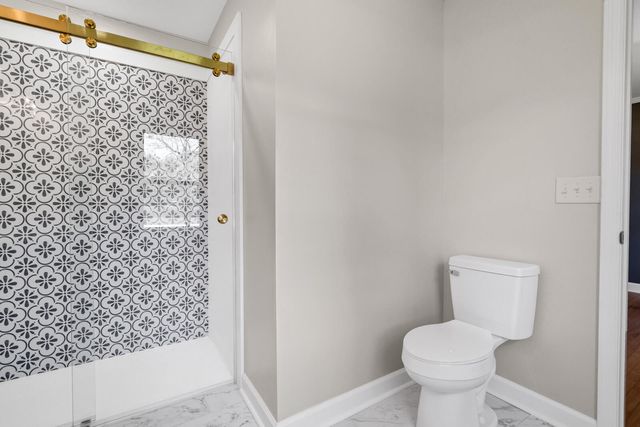 6047 Sc-165, Ravenel, SC 29470