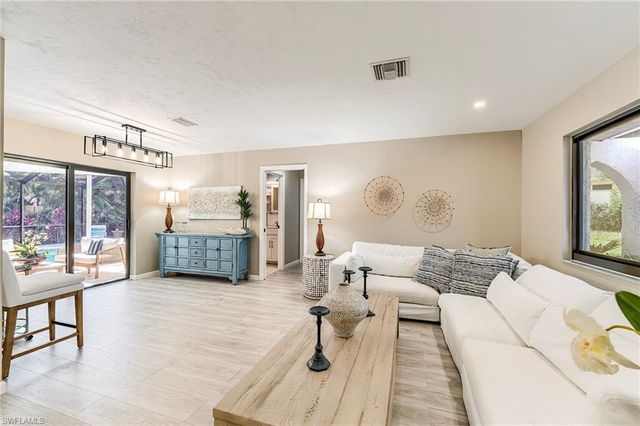 14958 Bonaire CIR, Fort Myers, FL 33908