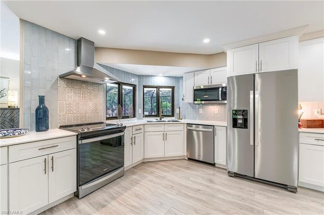 14958 Bonaire CIR, Fort Myers, FL 33908