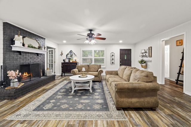 668 County Road 2436, Mineola, TX 75773