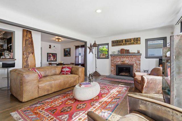 520 Ocean View Avenue, Santa Cruz, CA 95062