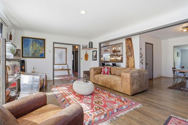 520 Ocean View Avenue, Santa Cruz, CA 95062