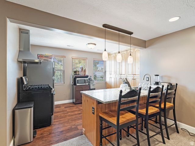 581 E DORTHEA WAY, North Salt Lake, UT 84054