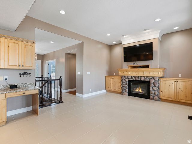 581 E DORTHEA WAY, North Salt Lake, UT 84054