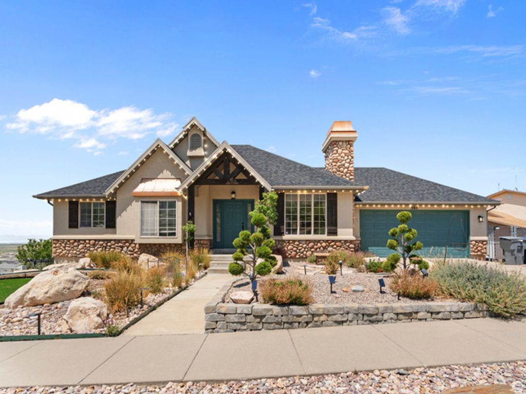 581 E DORTHEA WAY, North Salt Lake, UT 84054