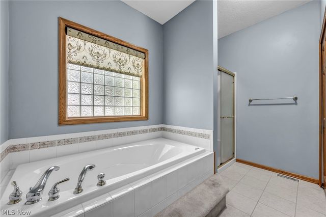 7397 Cherry Hill Lane, Broadview Heights, OH 44147