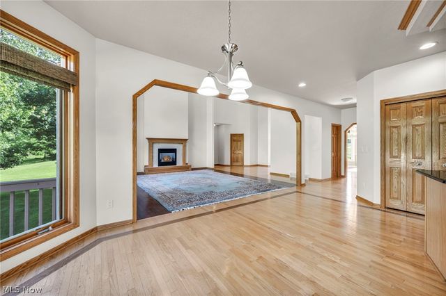 7397 Cherry Hill Lane, Broadview Heights, OH 44147