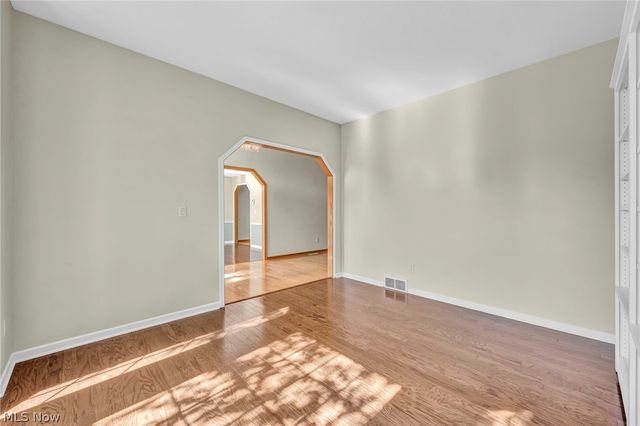 7397 Cherry Hill Lane, Broadview Heights, OH 44147