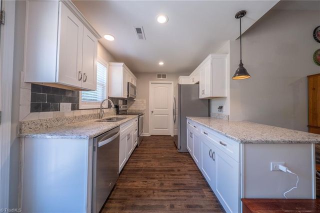 184 Katie Lane, Lexington, NC 27292