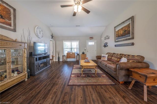 184 Katie Lane, Lexington, NC 27292