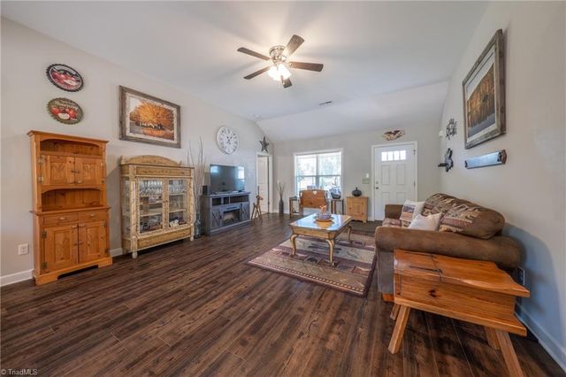 184 Katie Lane, Lexington, NC 27292