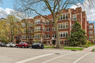 801 Hinman Avenue 1, Evanston, IL 60202