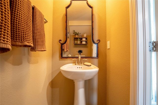 5293 NEIL DRIVE, St Petersburg, FL 33714