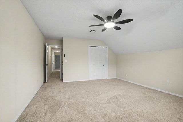 1009 N Forest Place, Jenks, OK 74037