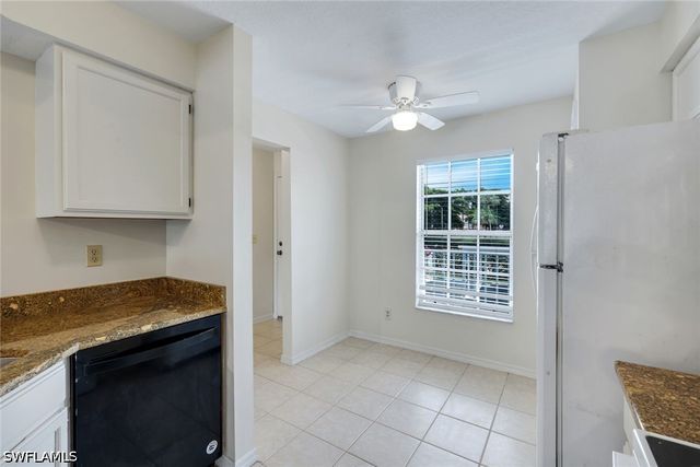 9580 Victoria LN 205, Naples, FL 34109